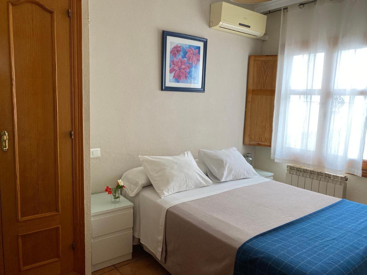Hostal Moscatel Málaga Eksteriør billede