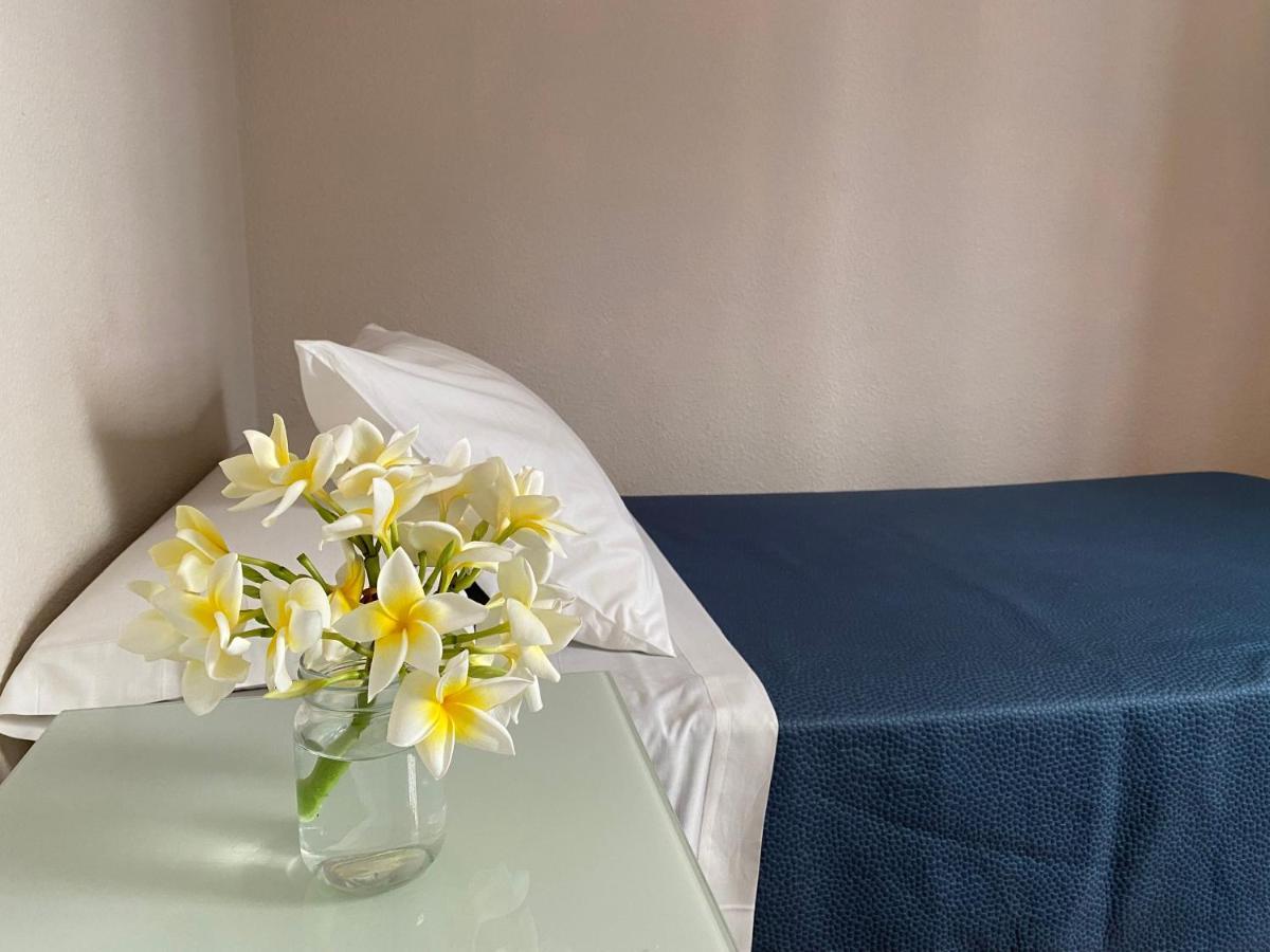 Hostal Moscatel Málaga Eksteriør billede